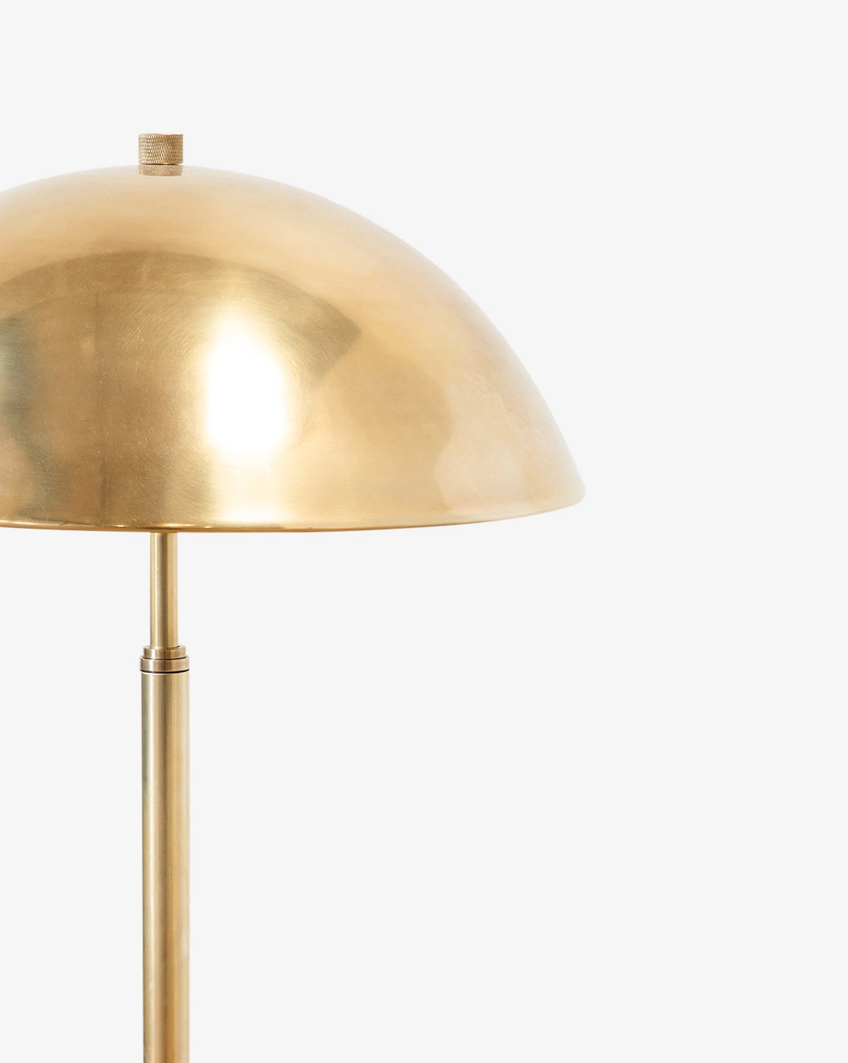 Aldorno Floor Lamp - Image 5